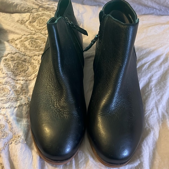 SoftWalk Shoes - Softwalk Bootie